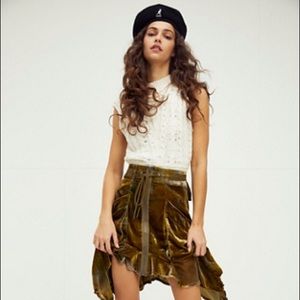 NWT Free People olive grn Velvet Skirt size 2